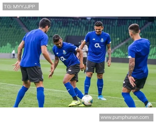 克拉斯诺达尔与波尔图激战正酣谁能赢得这场精彩对决 克拉斯诺达尔与波尔图激战正酣谁能赢得这场精彩对决